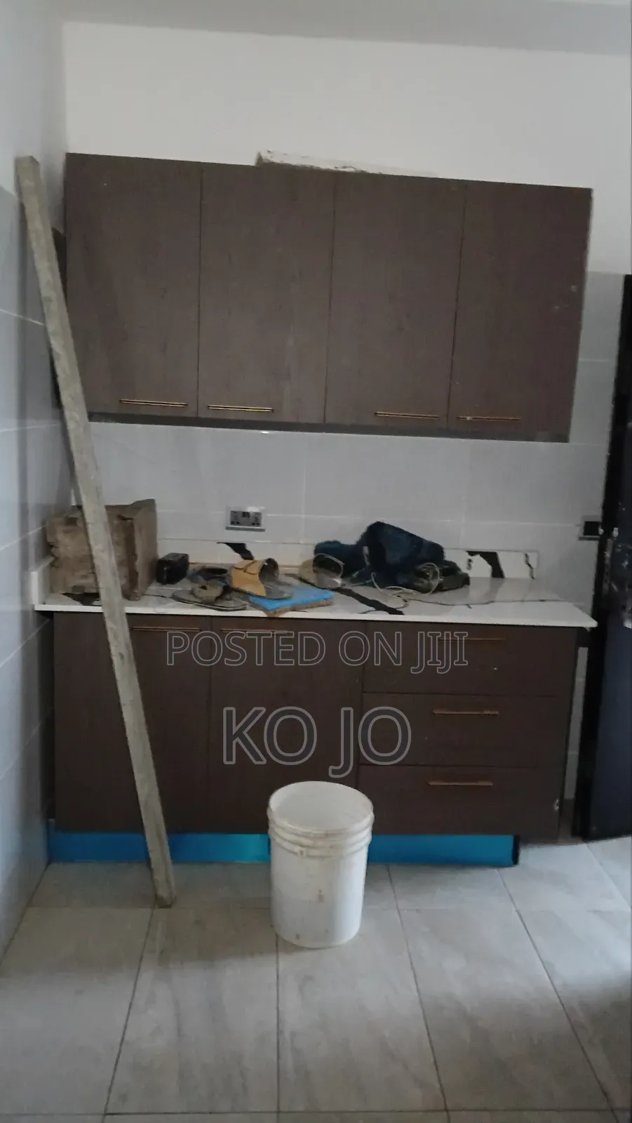 2bdrm Apartment in American House for rent
