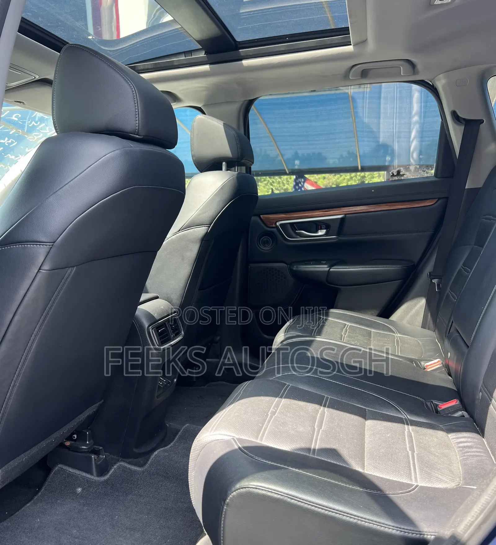 Honda CR-V Touring AWD 2018 Blue