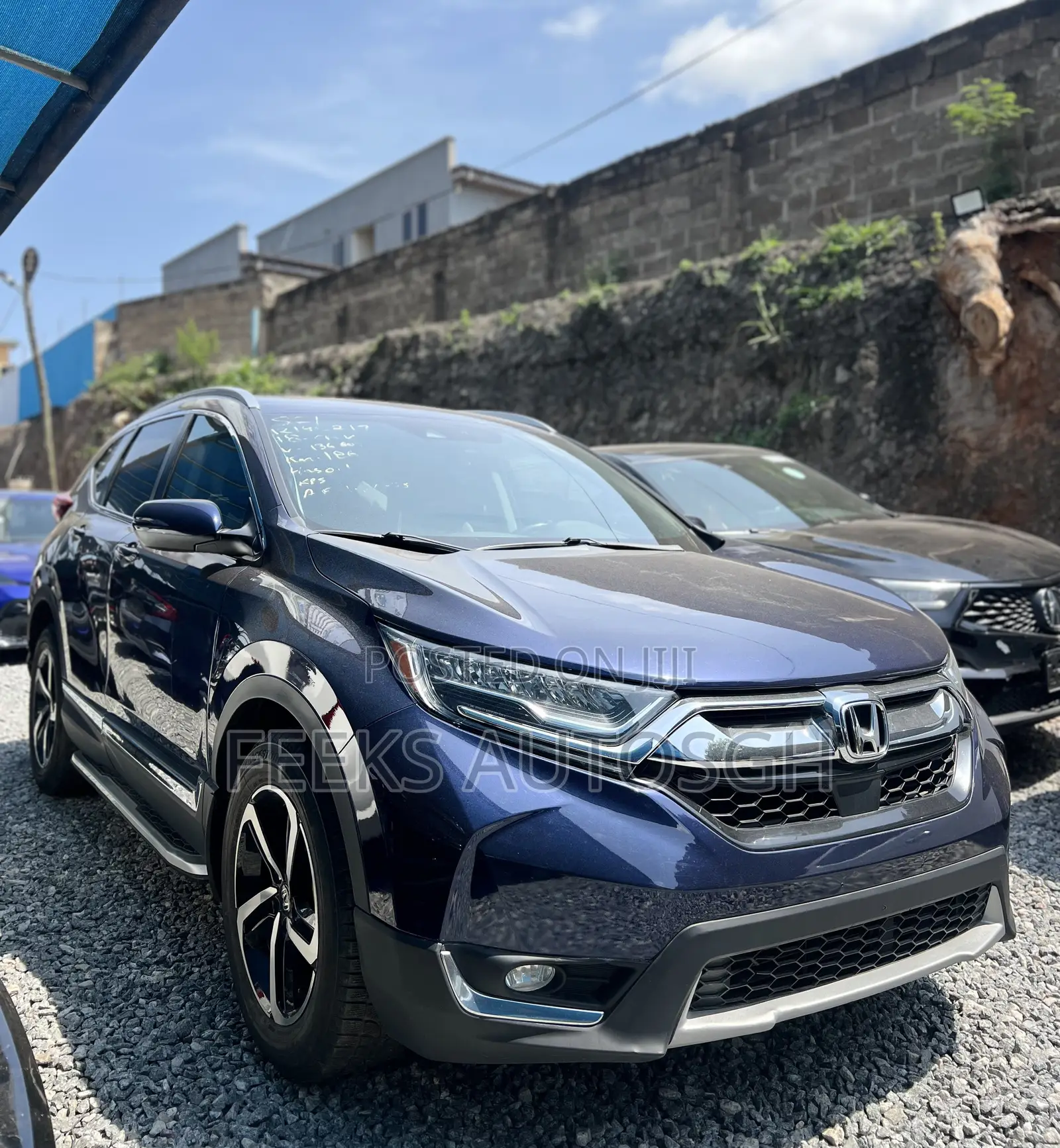 Honda CR-V Touring AWD 2018 Blue