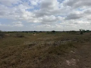 Afienya Lands Near Major Roads