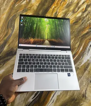 Laptop HP EliteBook 830 G9 16GB Intel Core i5 SSD 256GB