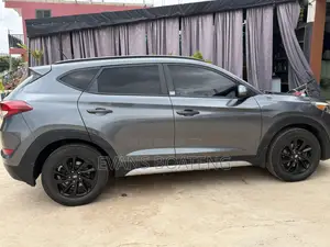 Hyundai Tucson Eco AWD 2017 Gray