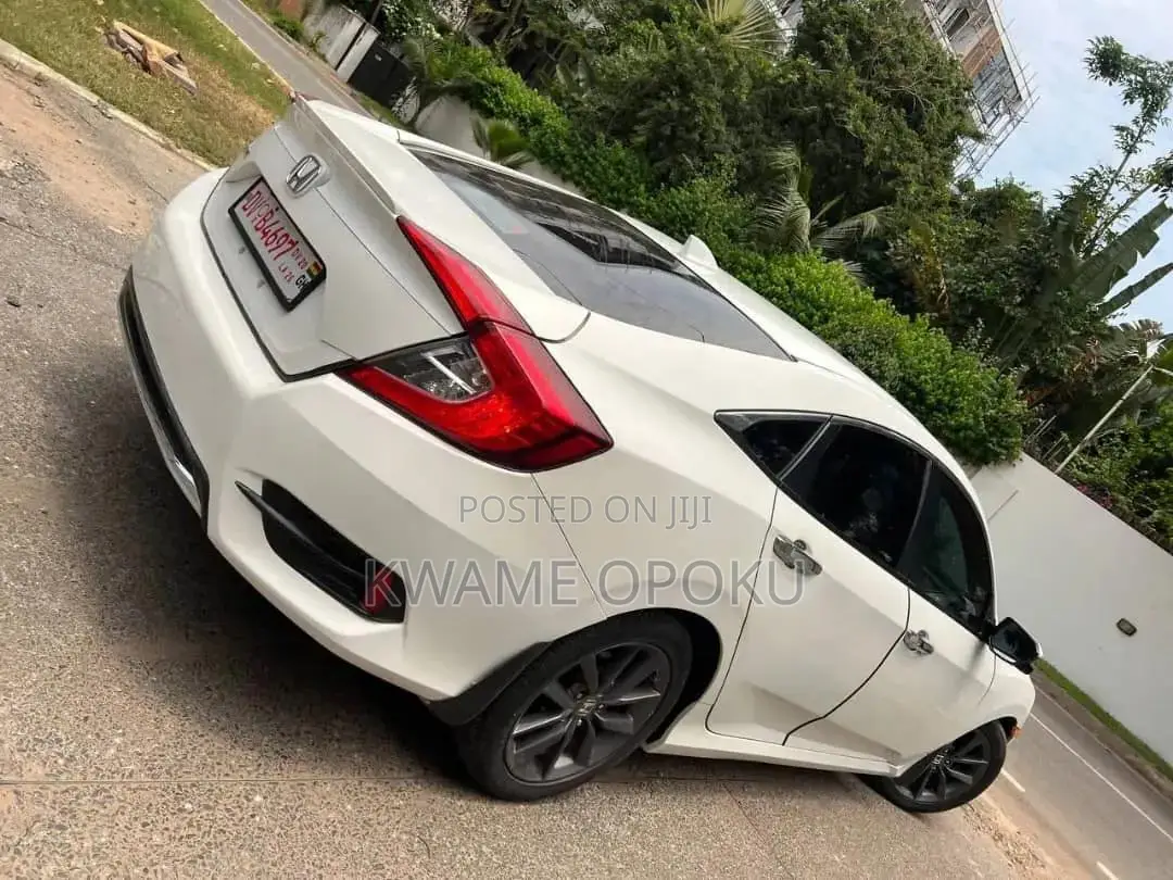 Honda Civic 2020 White