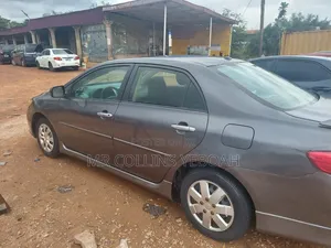 Toyota Corolla 2009 Gray