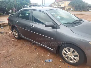 Toyota Corolla 2009 Gray
