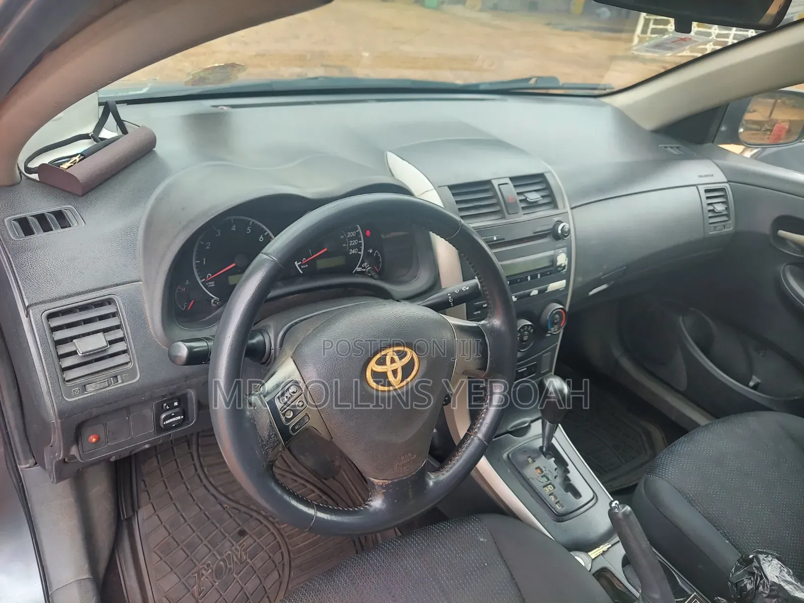 Toyota Corolla 2009 Gray