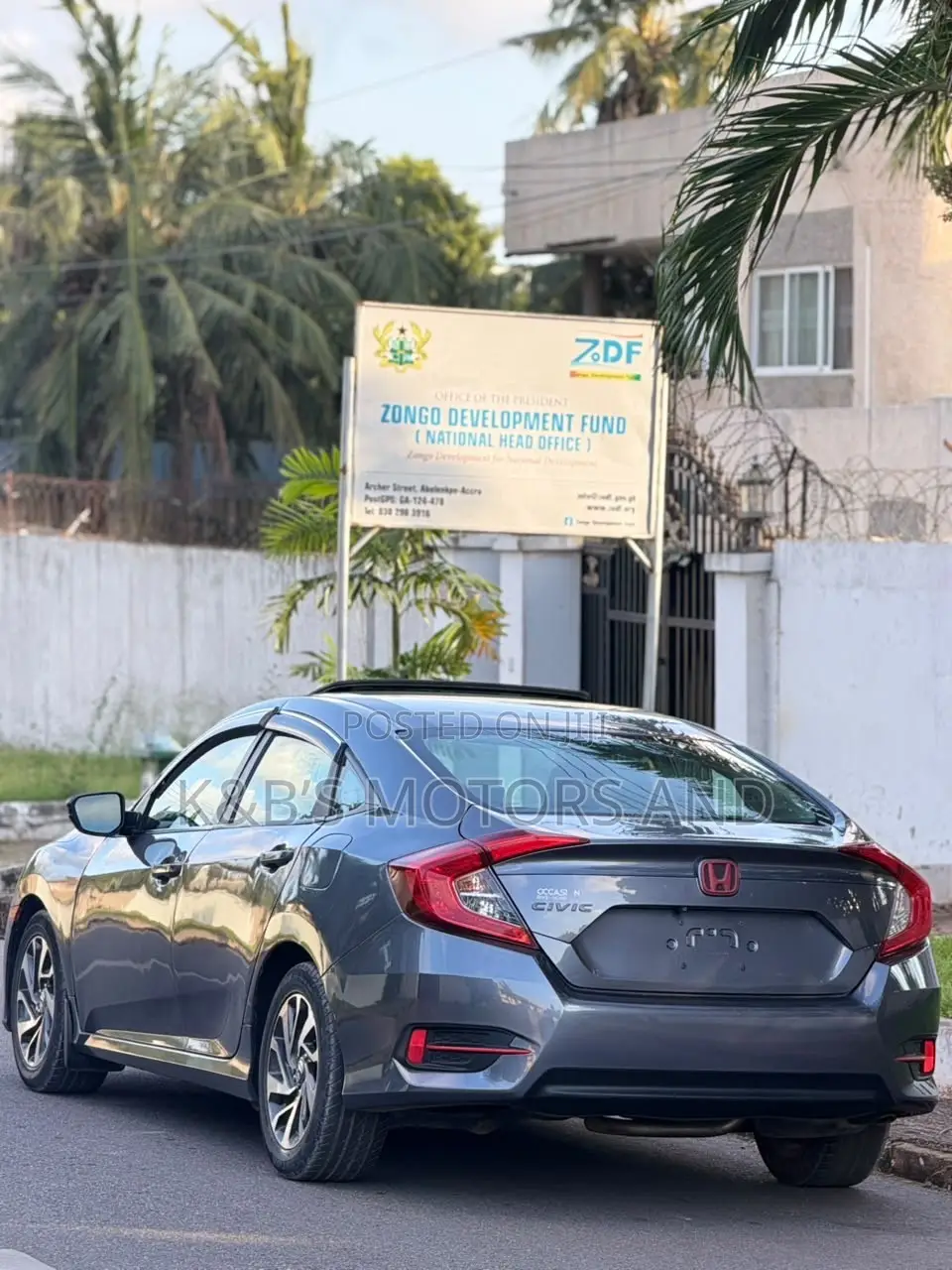 Honda Civic EX 4dr Sedan (1.5L 4cyl) 2016 Gray