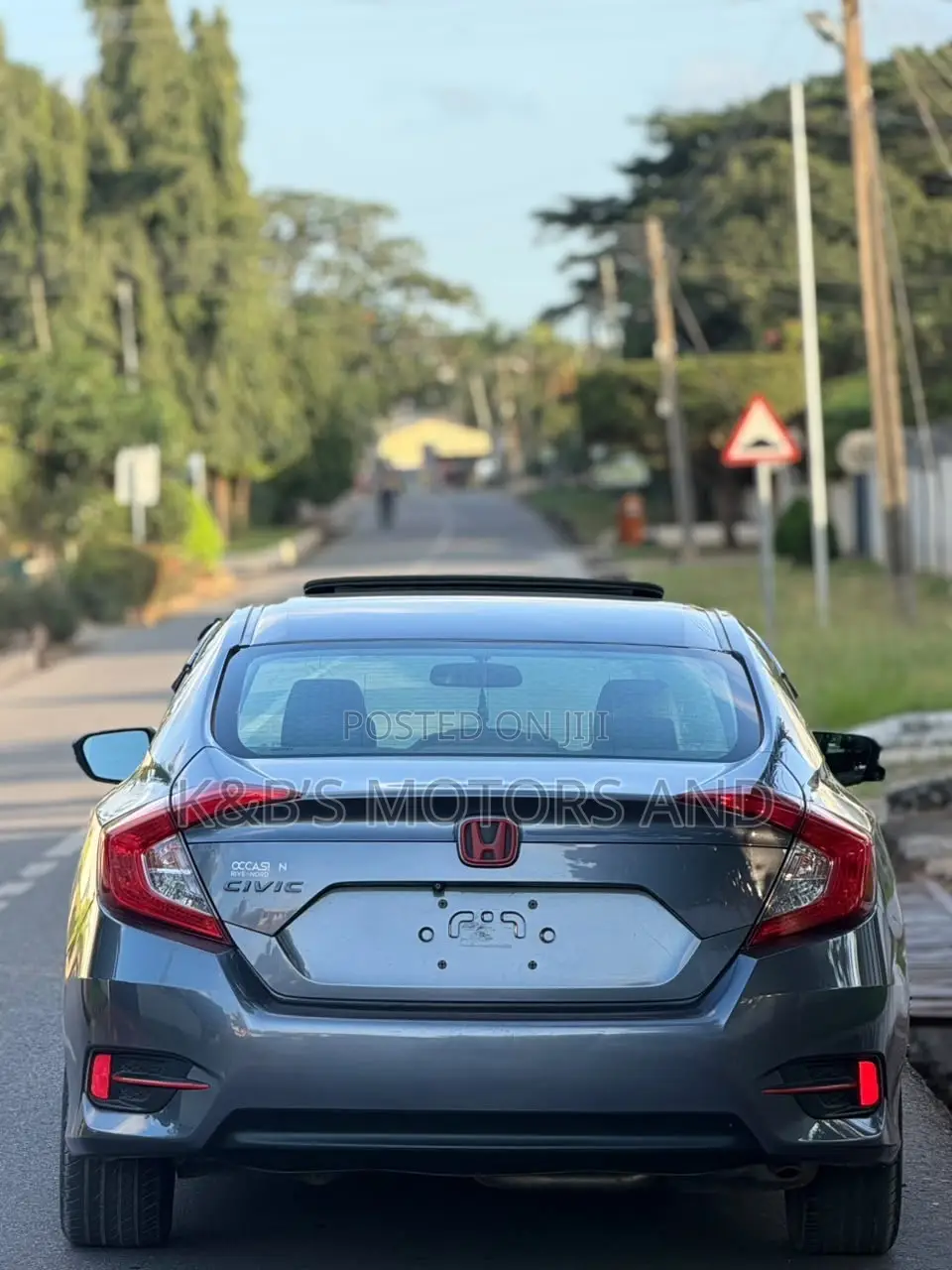 Honda Civic EX 4dr Sedan (1.5L 4cyl) 2016 Gray