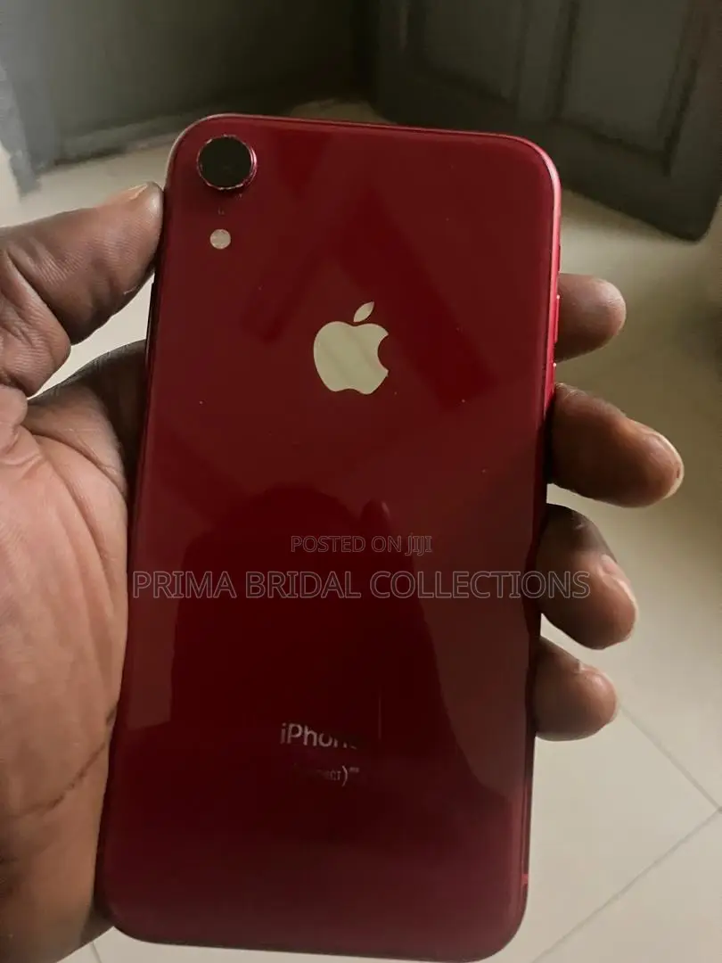 Apple iPhone XR 64 GB Red