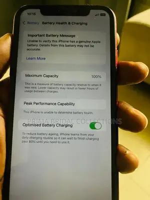 Apple iPhone XR 64 GB Red