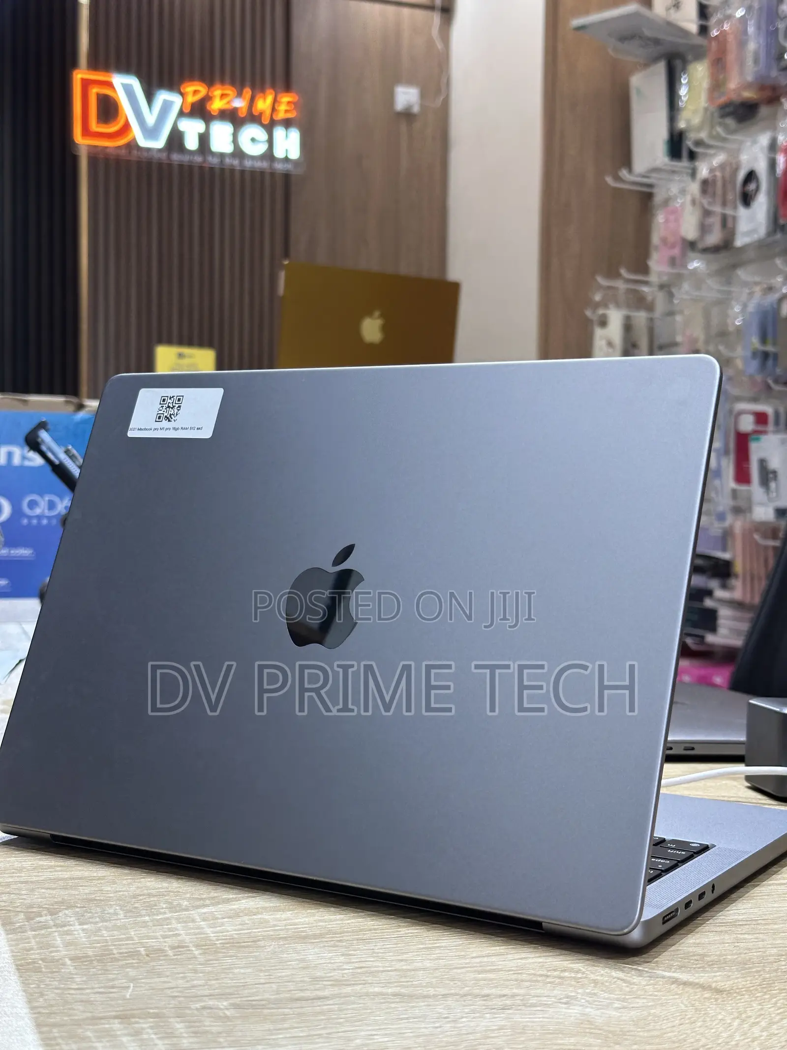 Laptop Apple MacBook Pro 16GB Apple M1 SSD 512GB