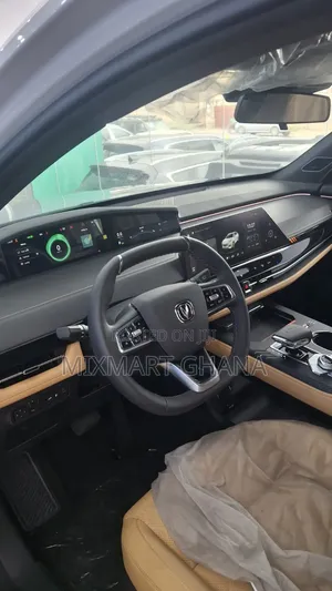 New Changan UNI-K 2.0 Petrol AWD 2025 Gray