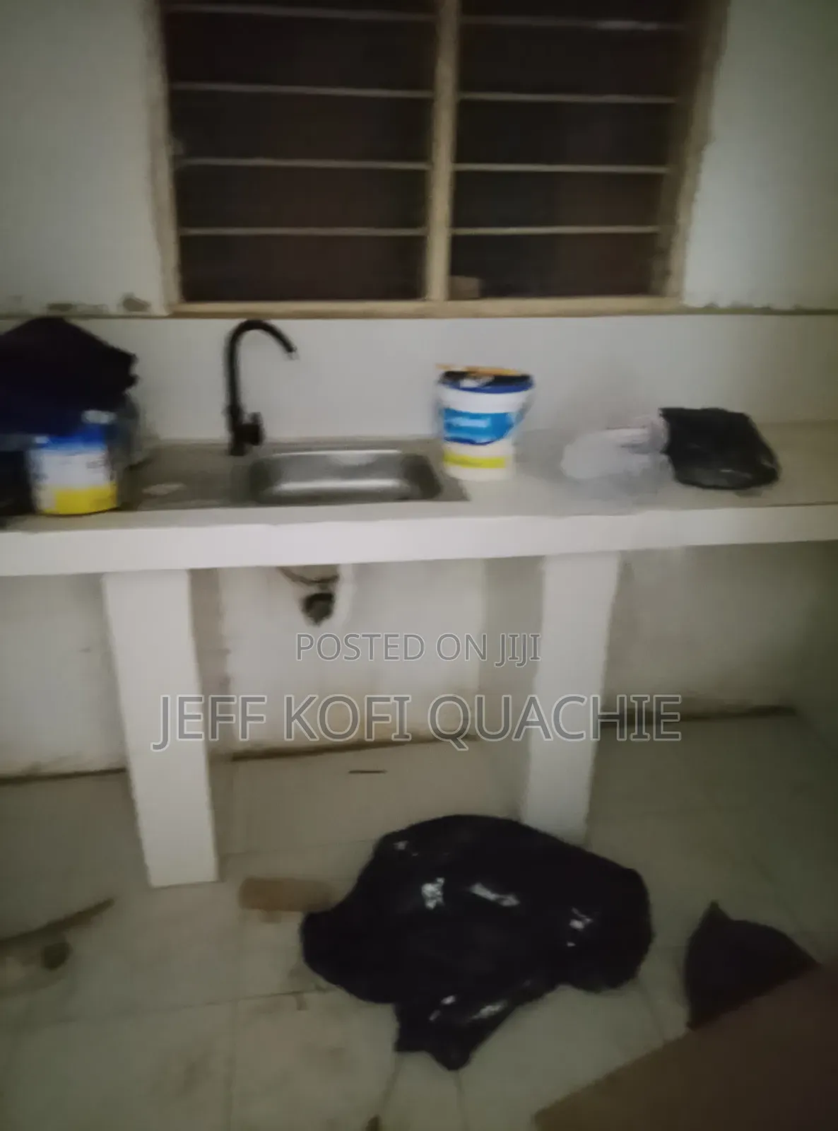 1bdrm Apartment in Quachie Estate, Prisons School Area for rent