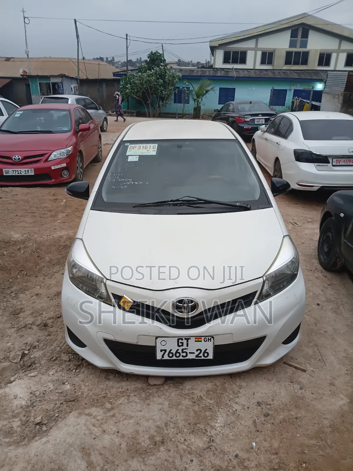 Toyota Quantum 2014 White
