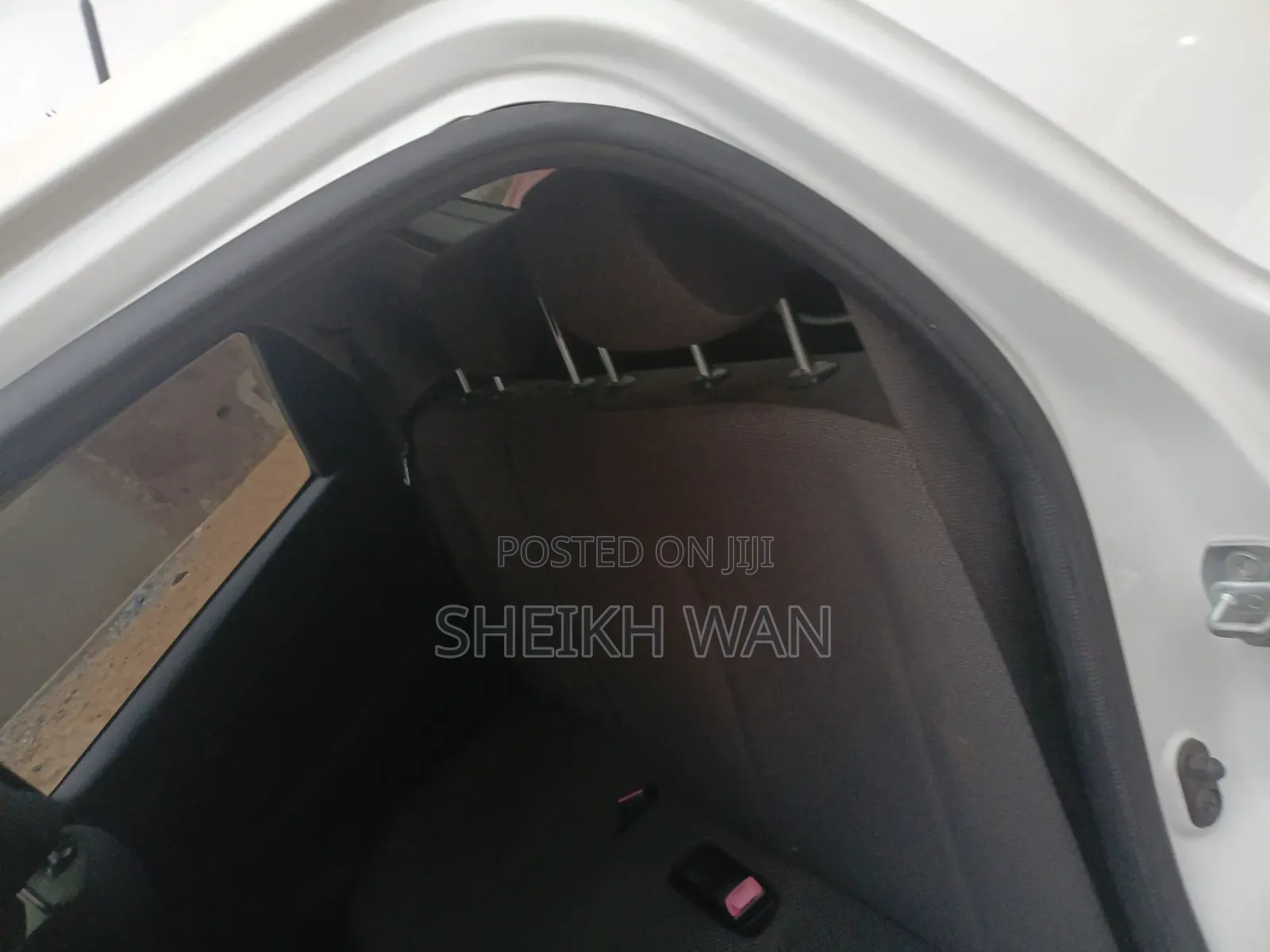 Toyota Quantum 2014 White