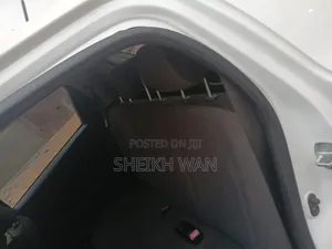 Toyota Quantum 2014 White