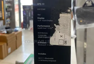 New Laptop Dell XPS 13 8GB Intel Core 5 SSD 512GB