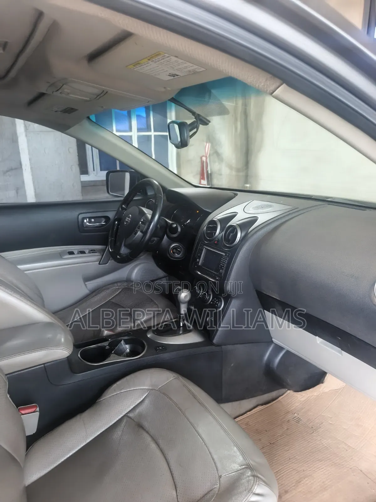 Nissan Rogue 2012 Gray