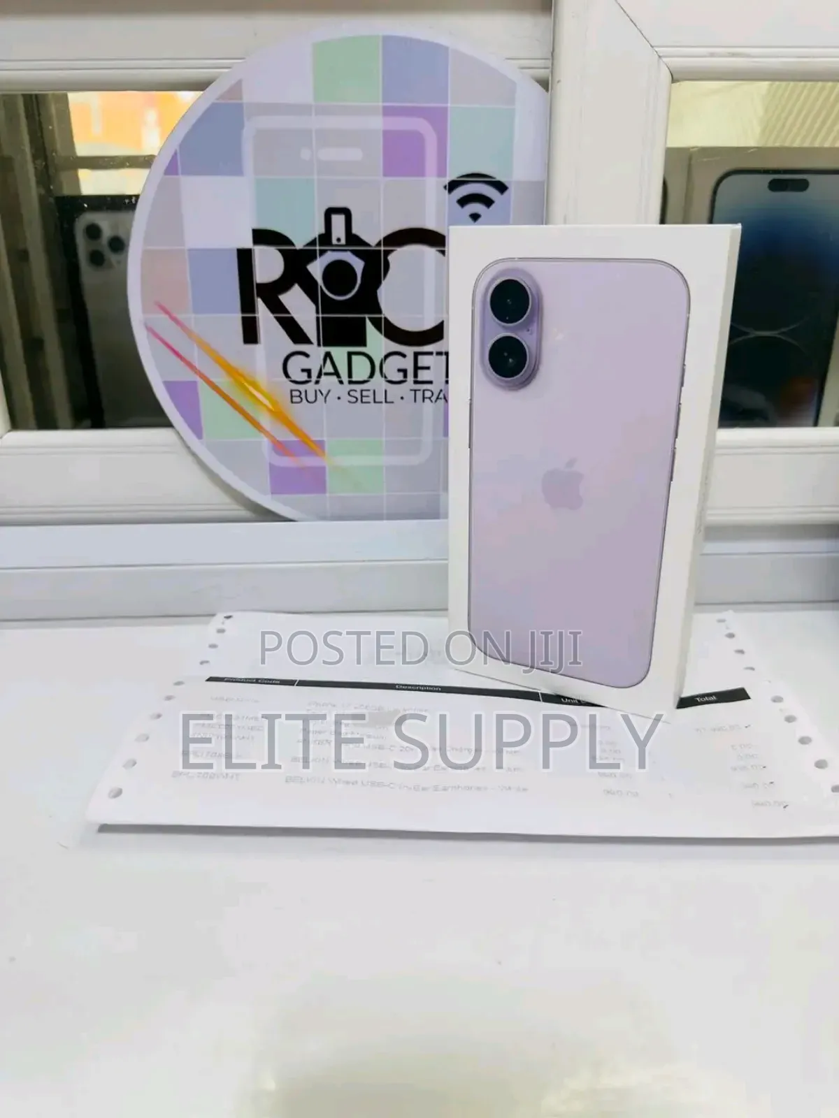 New Apple iPhone 17 256 GB Silver