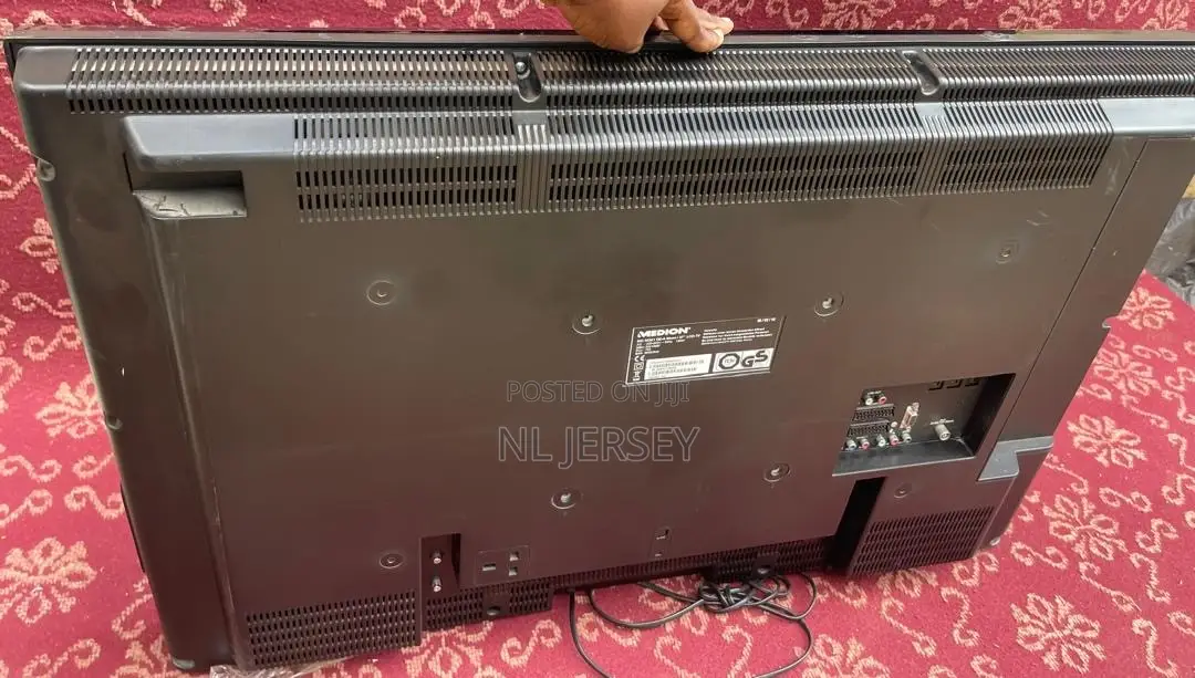 37inches Medion TV