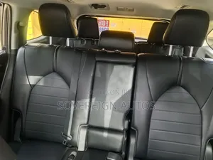 Toyota Highlander 2021 Gray