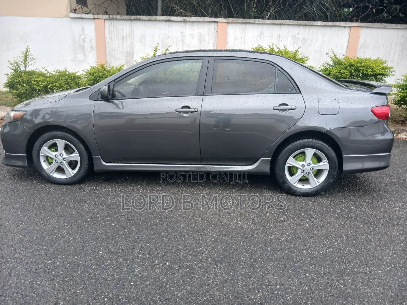 Toyota Corolla 2013 Gray