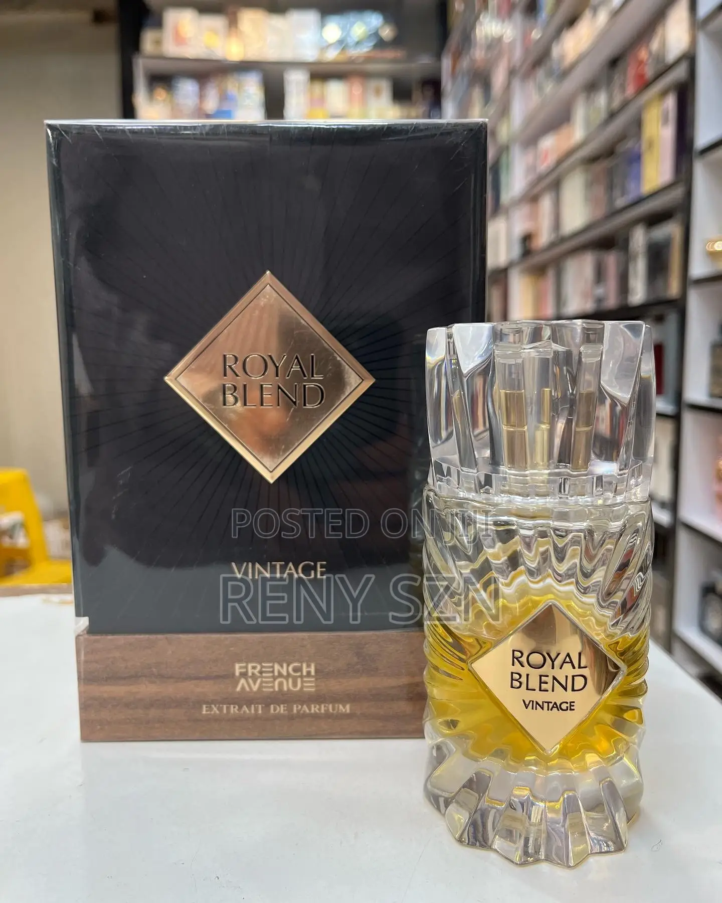 Royal Blend Vintage French Avenue