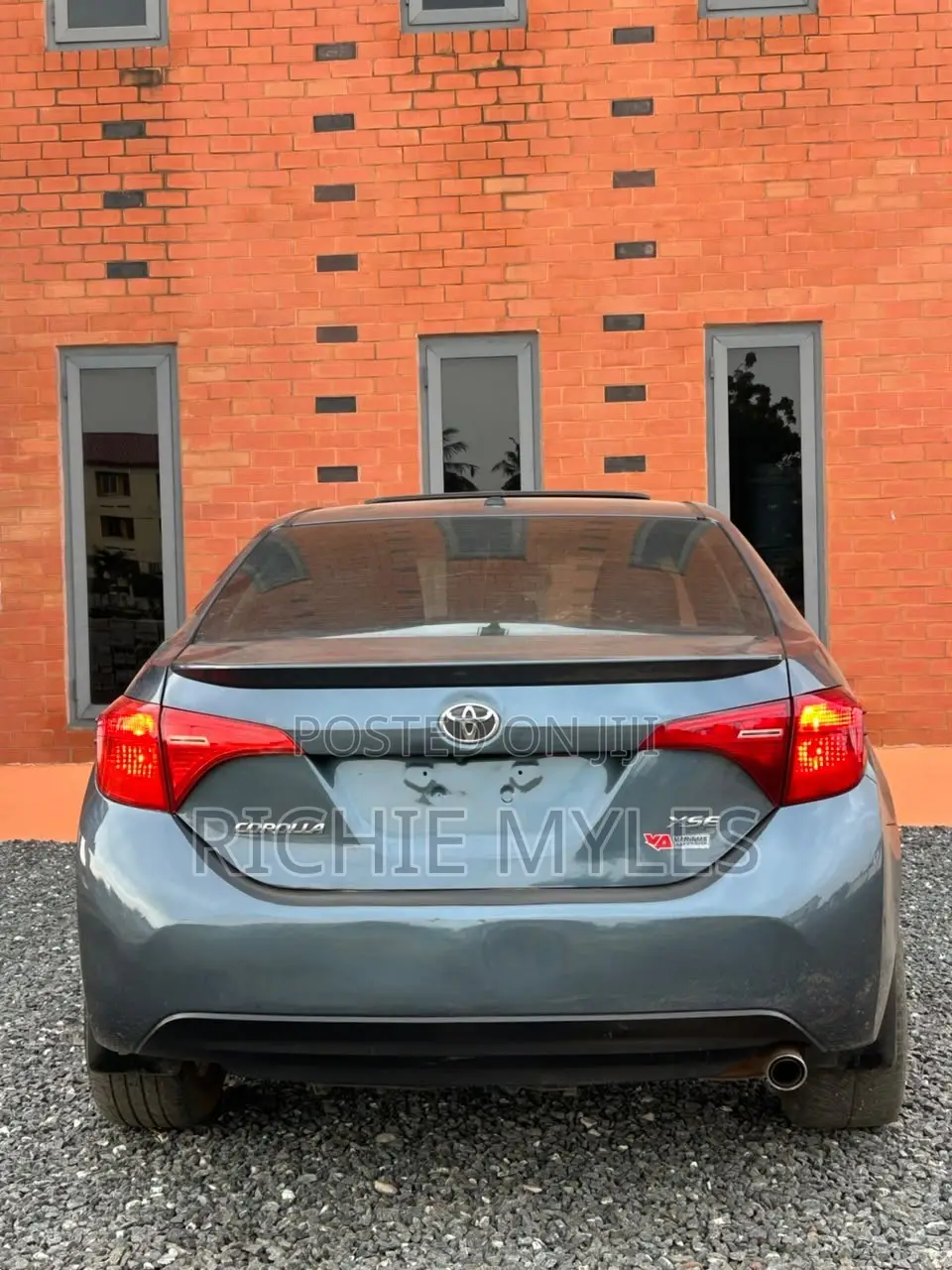 Toyota Corolla 2017 Blue