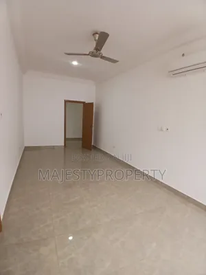 3bdrm House in Batsona, Baatsona Total for rent