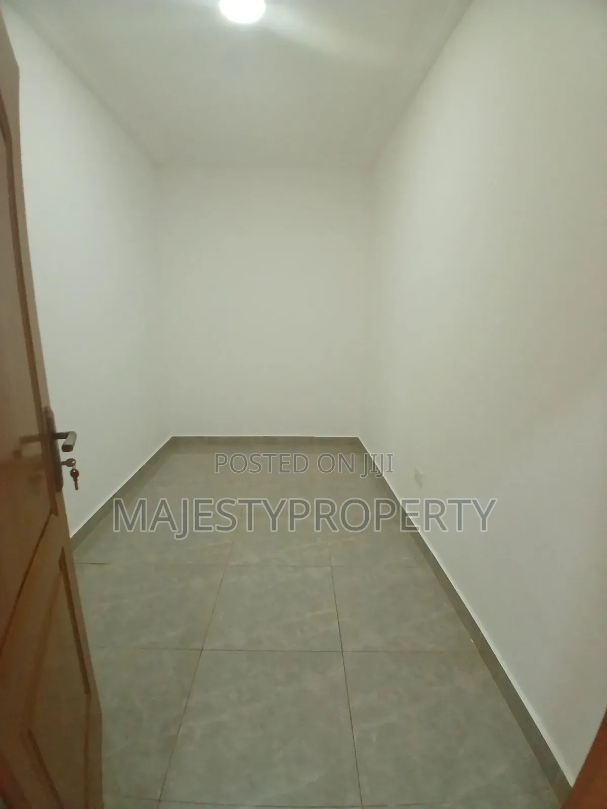 3bdrm House in Batsona, Baatsona Total for rent