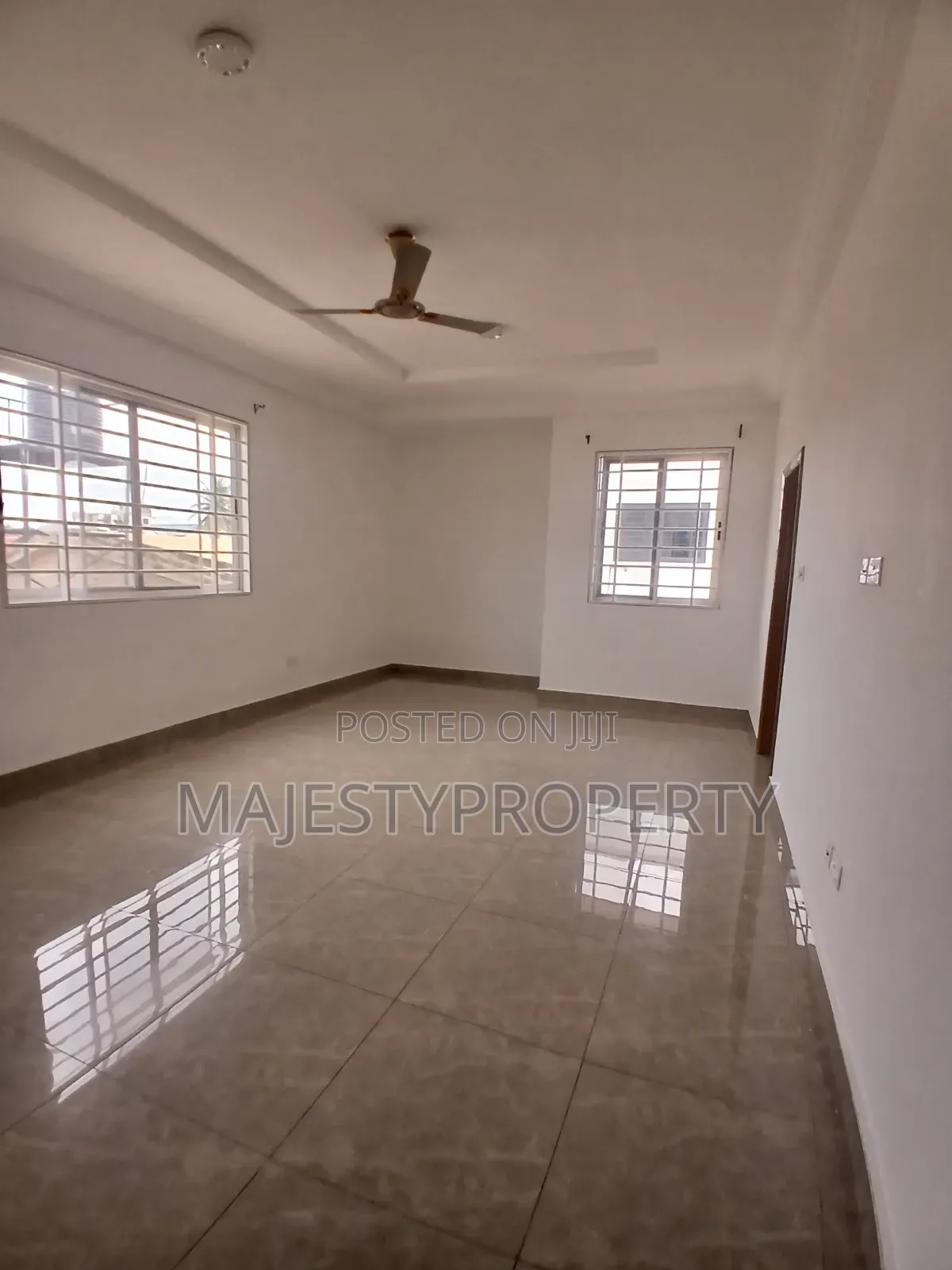3bdrm House in Batsona, Baatsona Total for rent