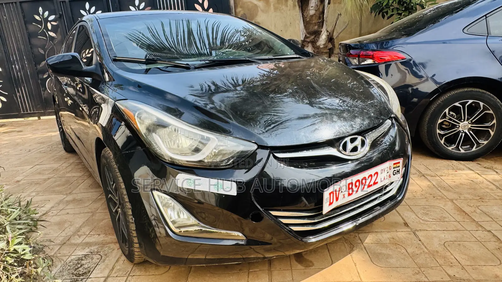Hyundai Elantra GLS Sedan FWD (1.8L 4cyl 6A) 2013 Black