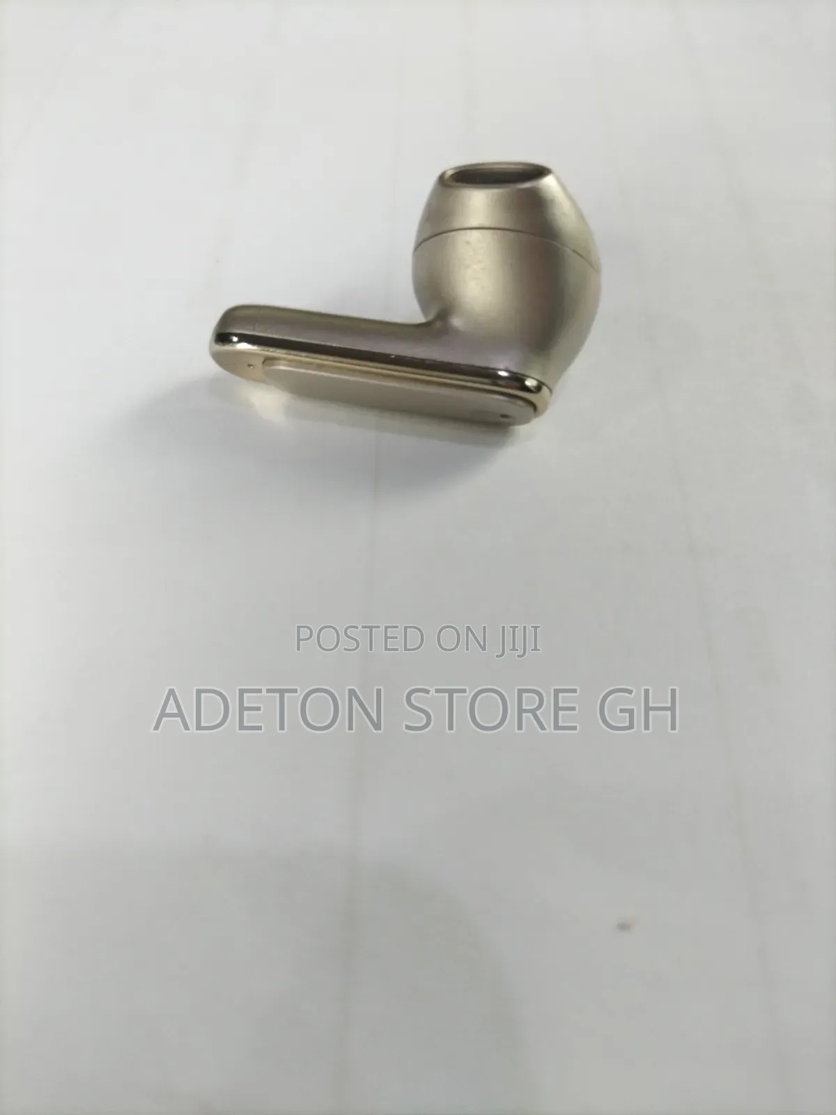 Wireless Earphones Going at a Cool Price