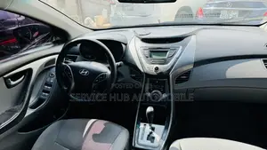 Hyundai Elantra GLS Sedan FWD (1.8L 4cyl 6A) 2013 Black
