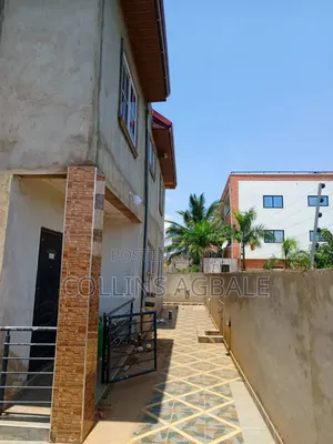 Furnished 5bdrm Duplex in Haven Gate, Appolonia City for sale
