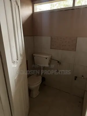 1bdrm Apartment in Mile 7 for rent