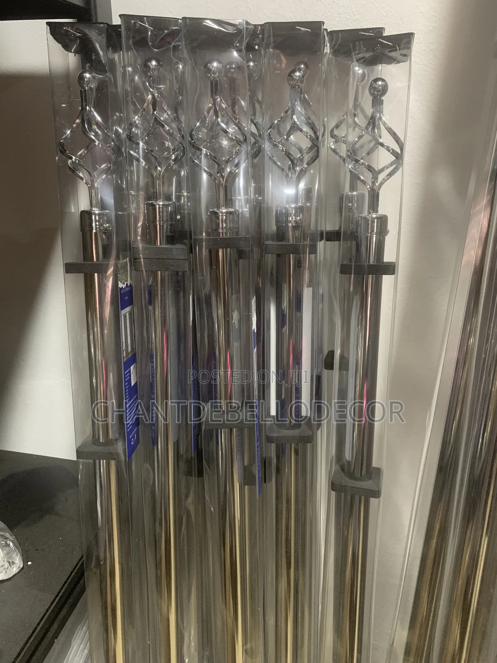 Quality Single Extendable Curtain Rods Available in 2m 3m