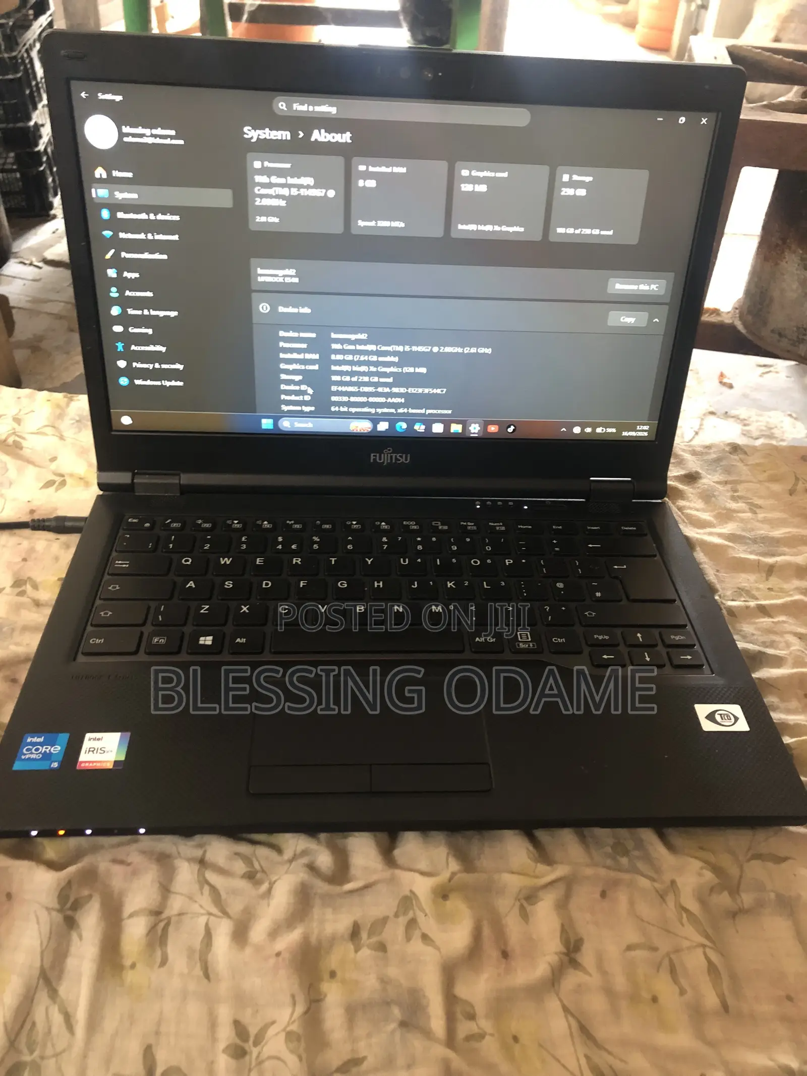 Laptop Fujitsu Lifebook E5411 8GB Intel Core i5 SSD 256GB