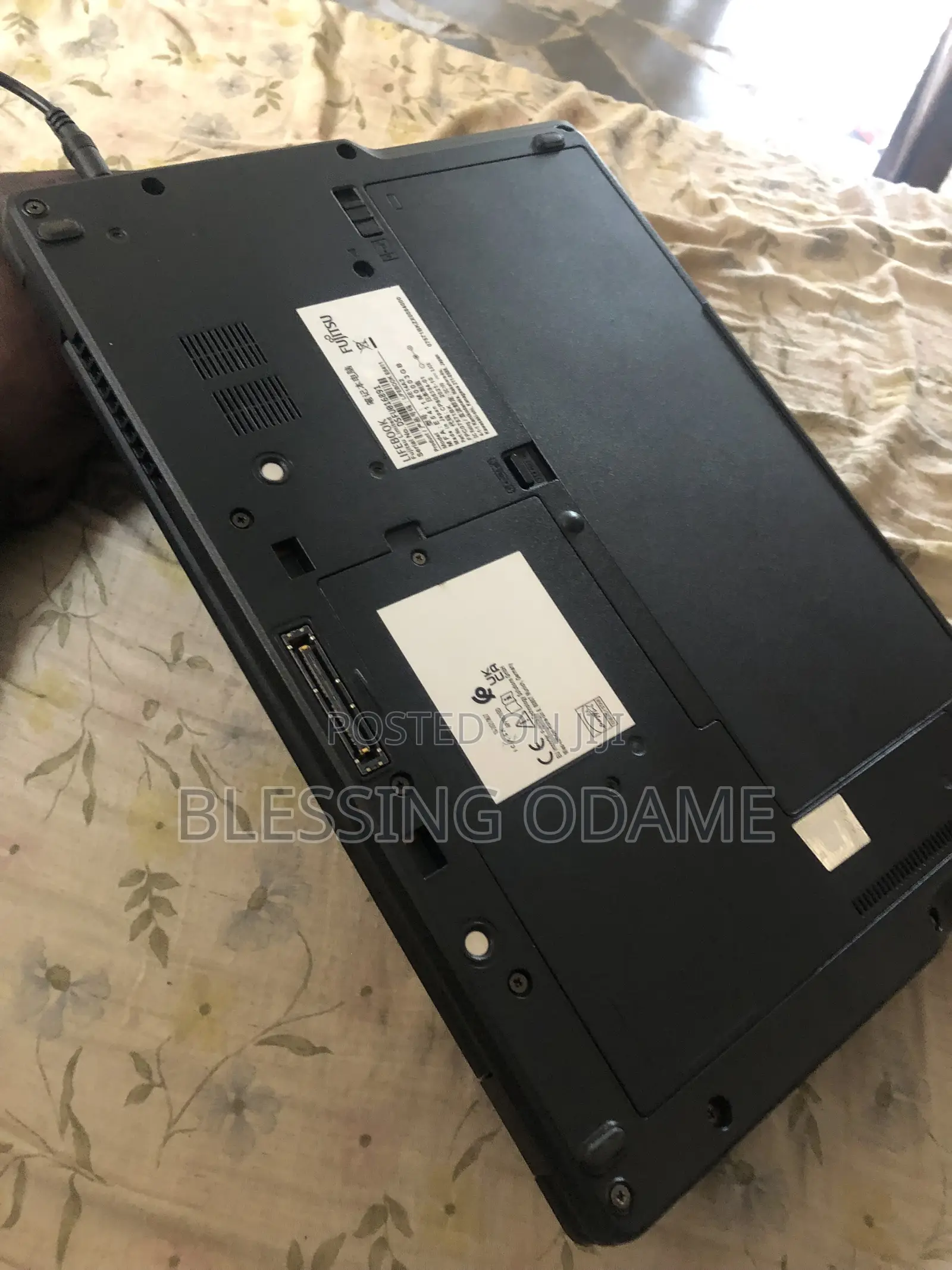 Laptop Fujitsu Lifebook E5411 8GB Intel Core i5 SSD 256GB