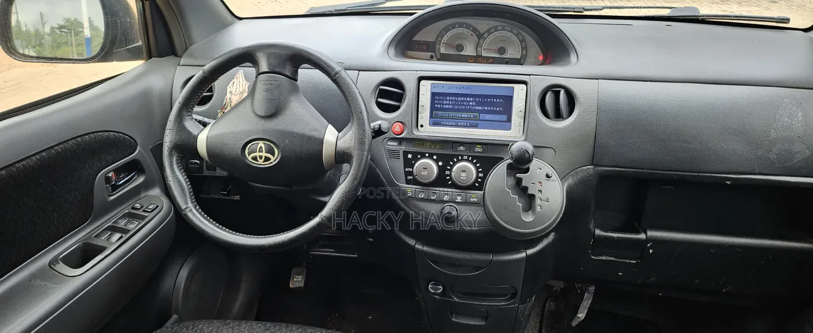 Toyota Sienta 2013 Brown