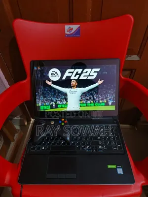 Laptop Dell Precision 7520 16GB Intel Core i7 HDD+SSD 640GB