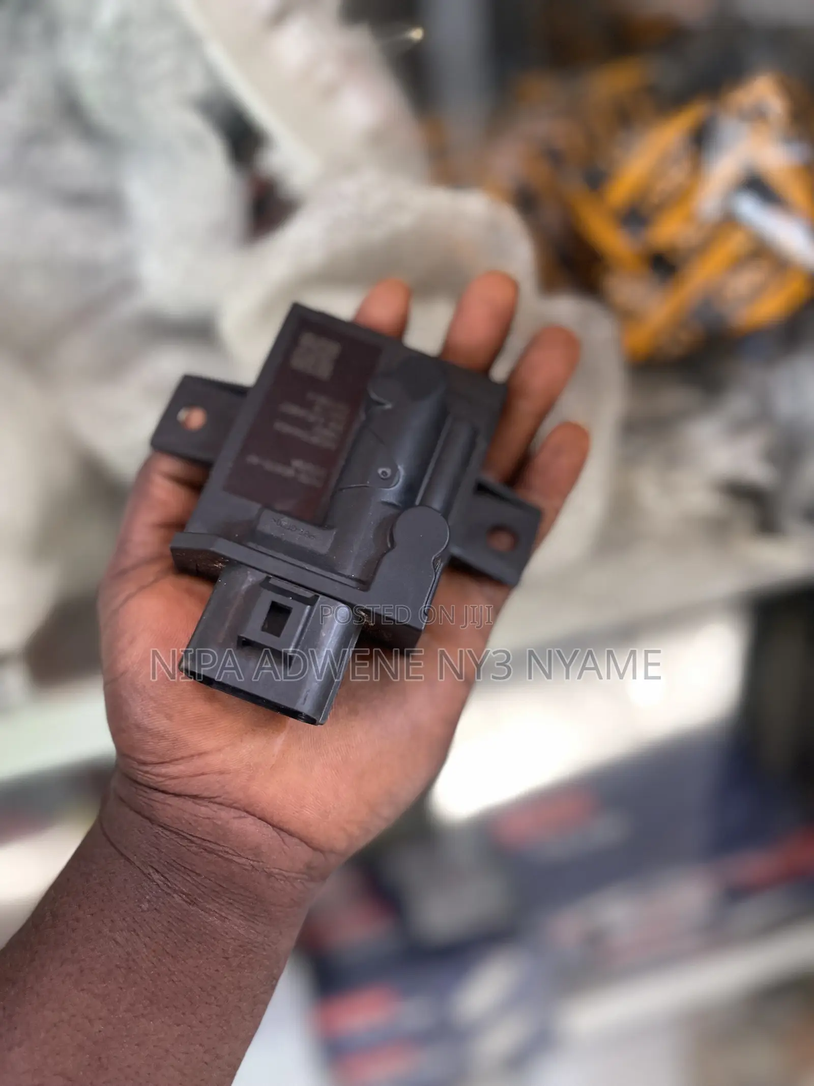 Fuel Pump Control Module for Range Rover
