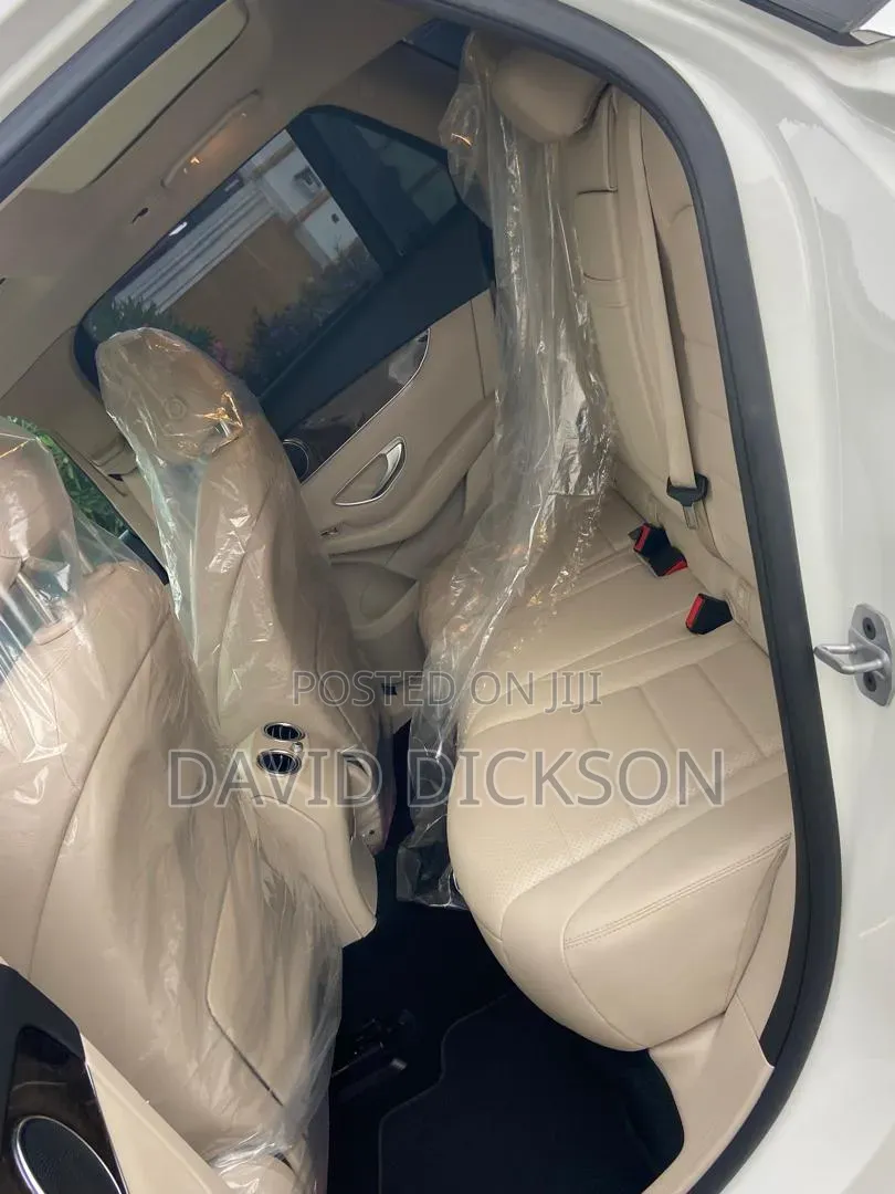 Mercedes-Benz GLC-Class 2022 White