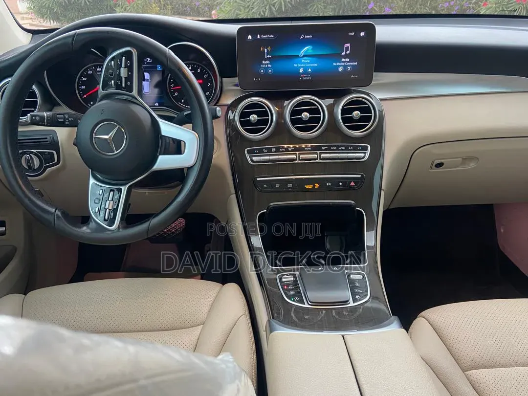 Mercedes-Benz GLC-Class 2022 White