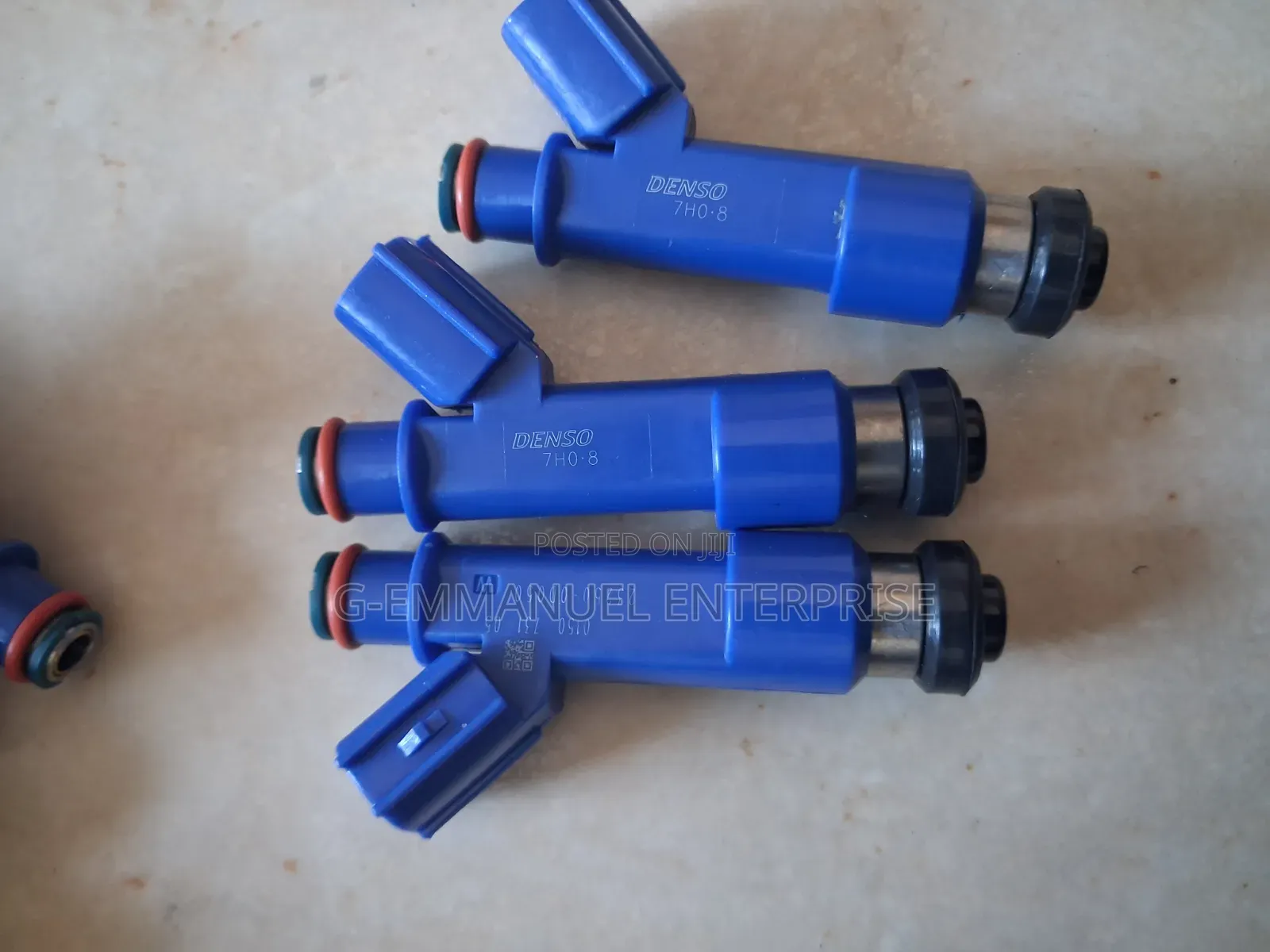 Toyota Matrix 2006-08 Fuel Injectors 4Set. Original