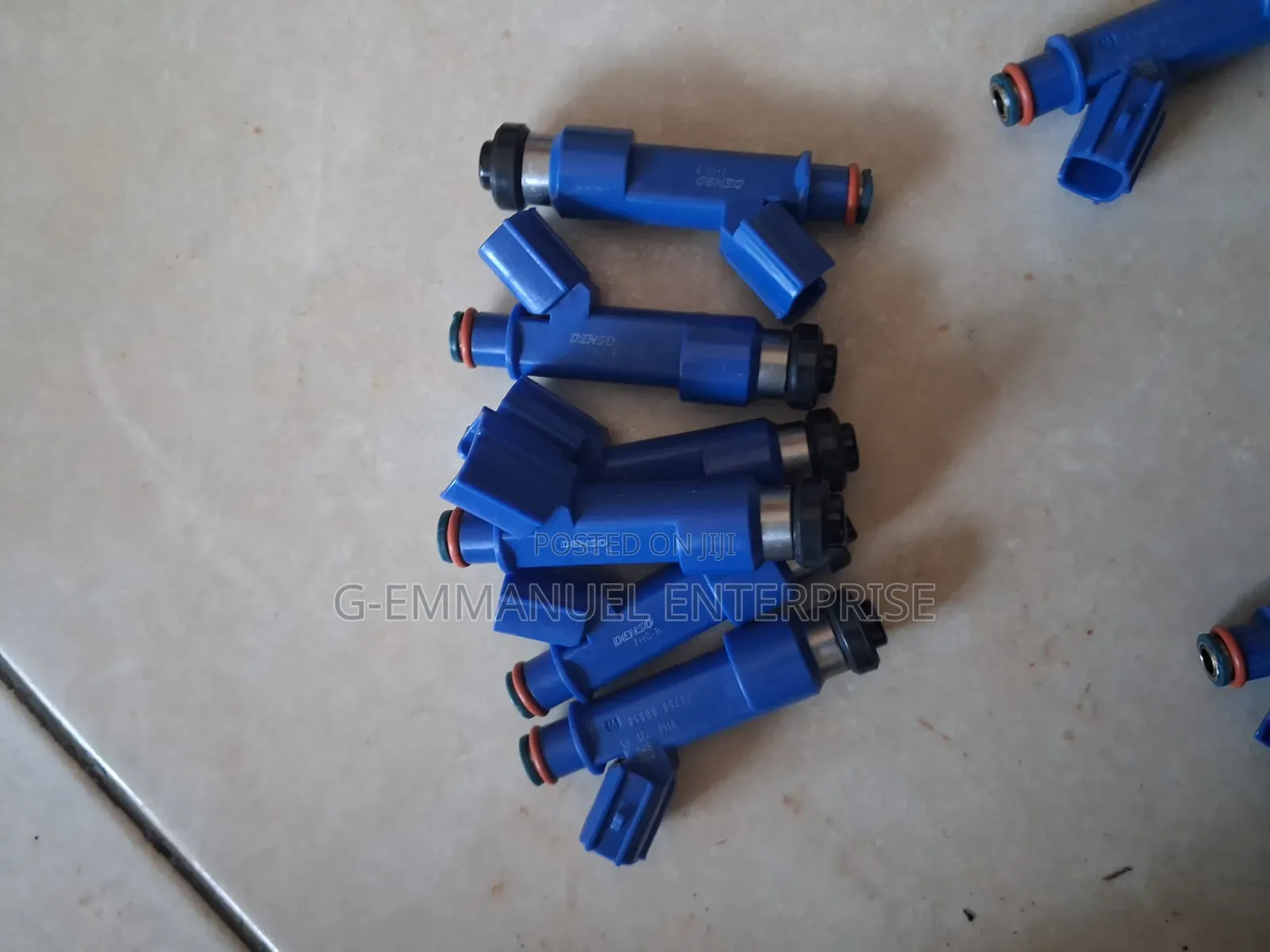 Toyota Matrix 2008 Fuel Injectors. Original
