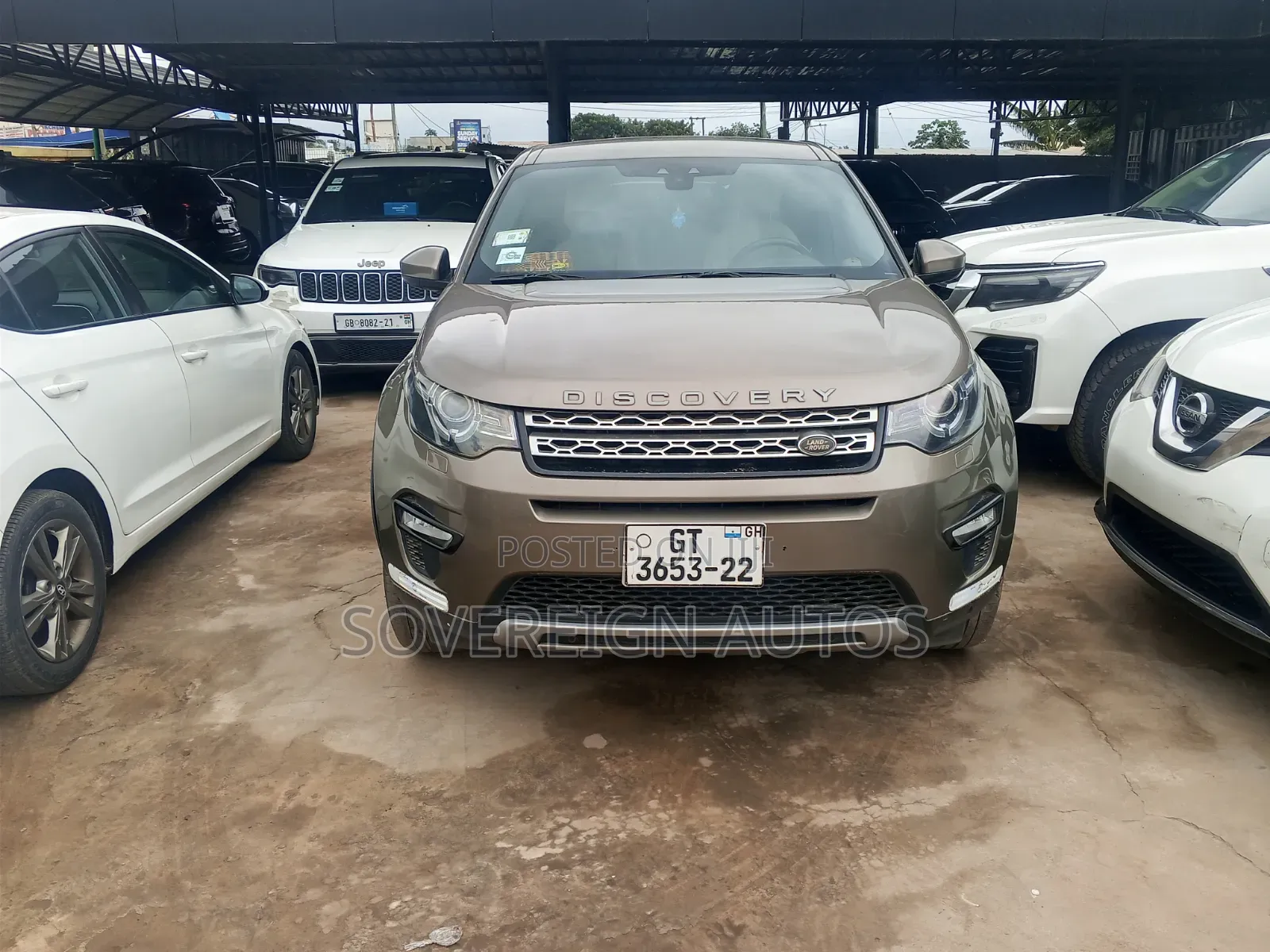 Land Rover Discovery Sport 2015 Brown