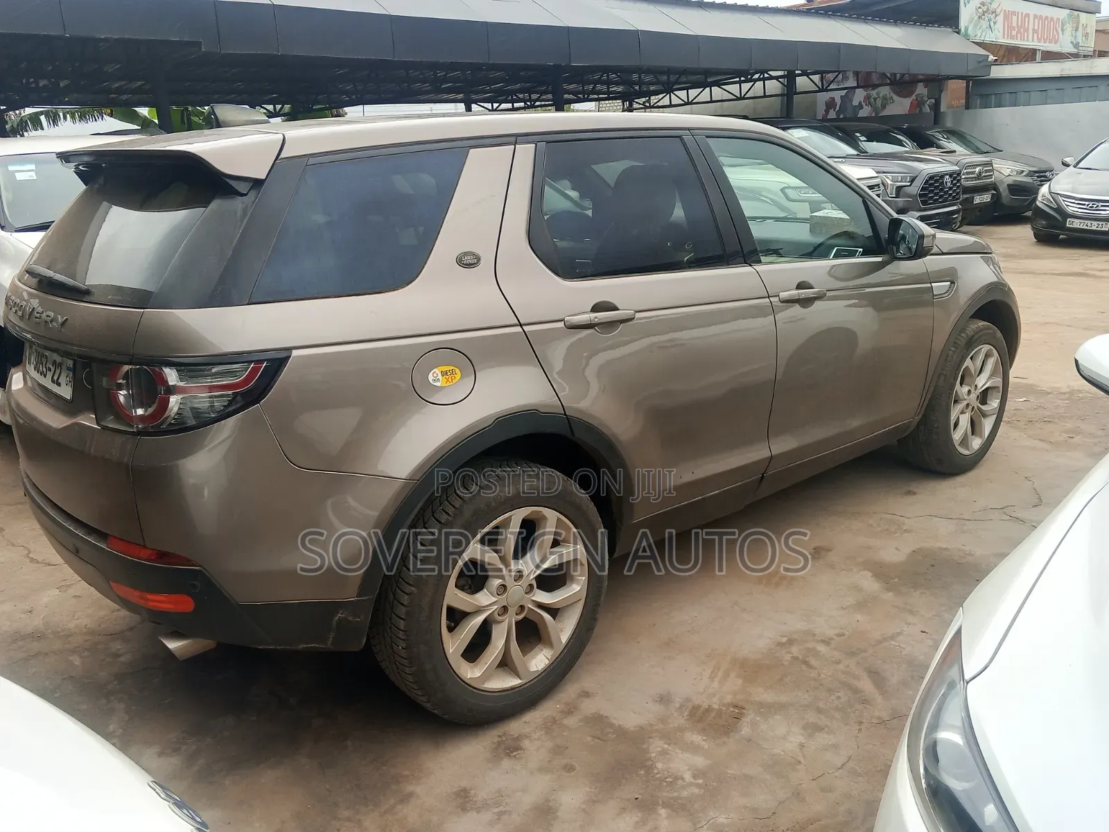 Land Rover Discovery Sport 2015 Brown