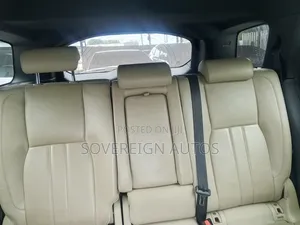 Land Rover Discovery Sport 2015 Brown