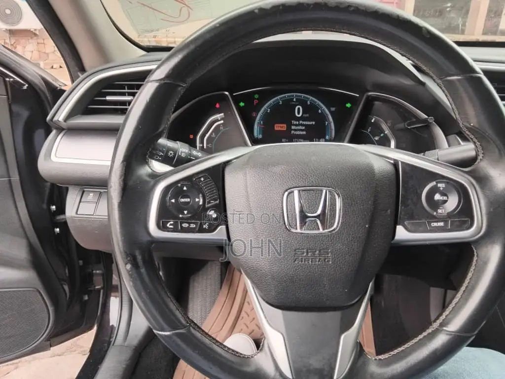Honda Civic EX-T 4dr Sedan (1.5L 4cyl) 2016 Black